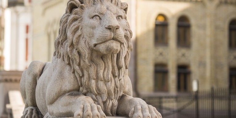 Parliament lion.jpg