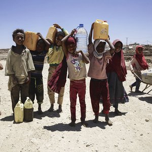 Yemen Khamir IDP Settlement Photo by Giles Clarke OCHA.jpg