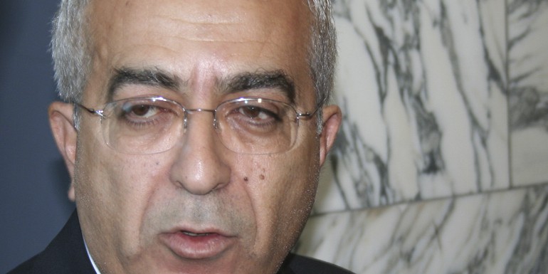 fayyad_paper_side_5.jpg