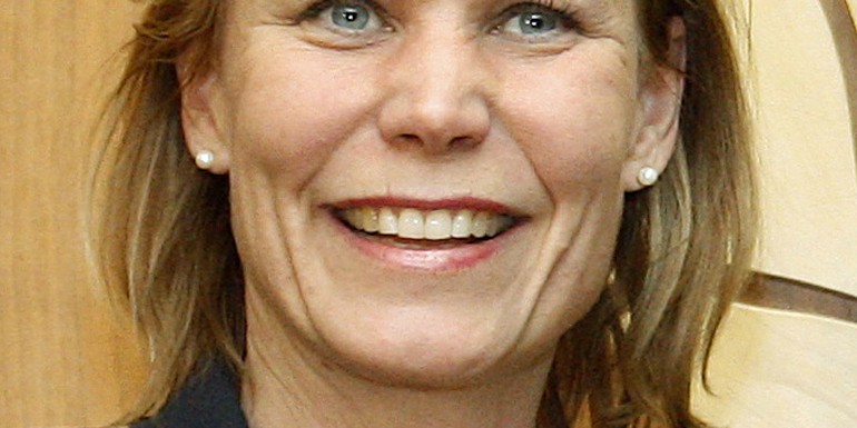 gunilla_carlsson_cropped_un_photo.jpg